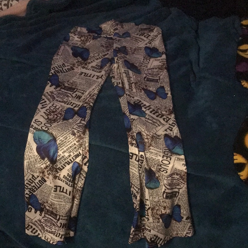 Bell bottom leggings